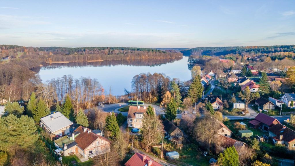 Jezioro Ukiel i Łupstych z lotu ptaka