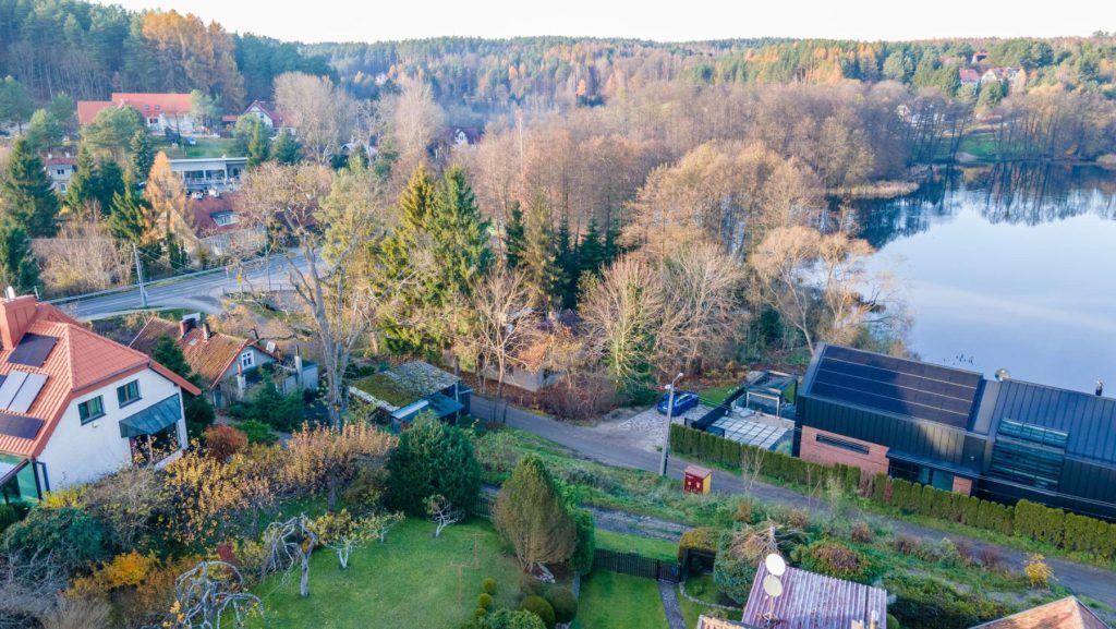 Okolica działki Żurawia-Łupstych nad jeziorem