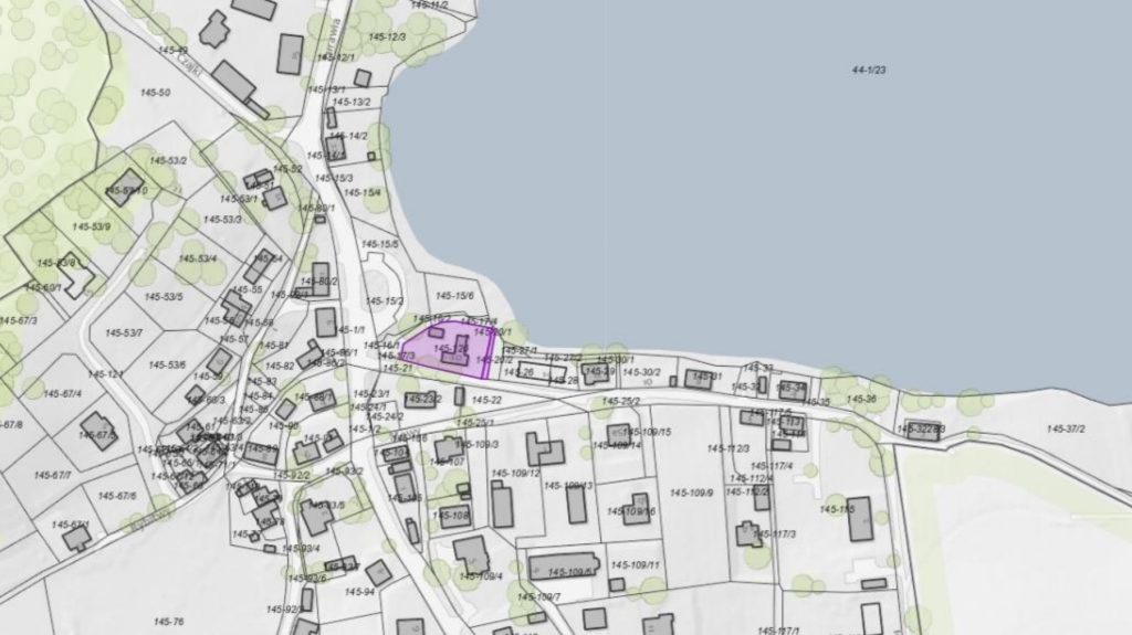 Mapa ewidencyjna z zaznaczoną działką Żurawia-Łupstych